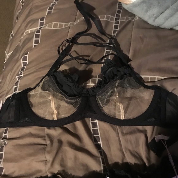 Savage Fenty Lingerie Set - Picture 2 of 3